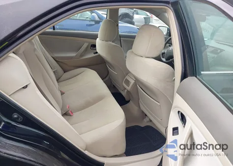 2009 Toyota Camry Le z USA, uszkodzony, nr VIN 4T1BE46K79U897894